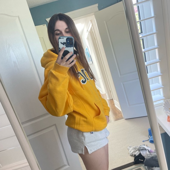 University of British Columbia hoodie - Picture 3 of 7